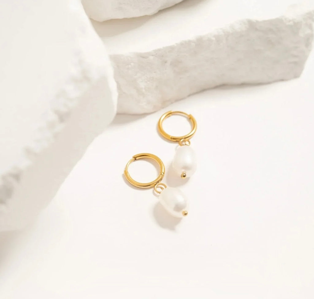 Perfect Pearls Earrings