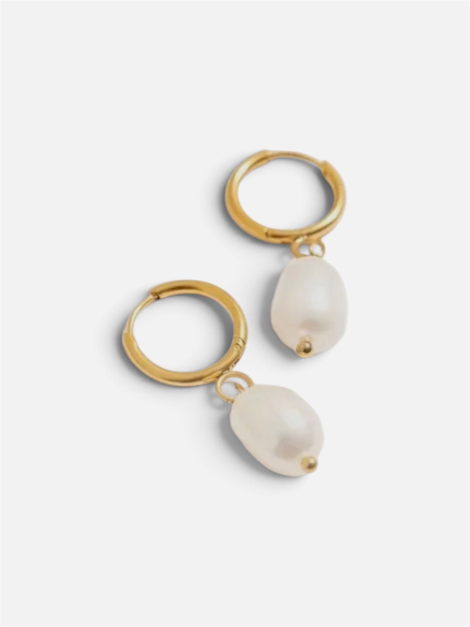 Perfect Pearls Earrings